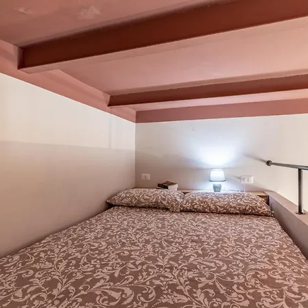 Xenia Apartments - Accogliente Pied-à-terre sui Navigli-3
